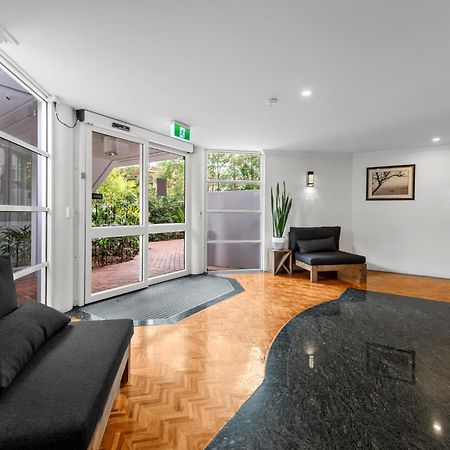 ブリスベンLavish 3-Bed With Wraparound Balcony And Poolアパートメント エクステリア 写真