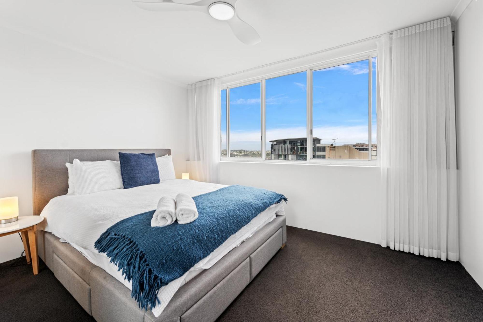 ブリスベンLavish 3-Bed With Wraparound Balcony And Poolアパートメント エクステリア 写真